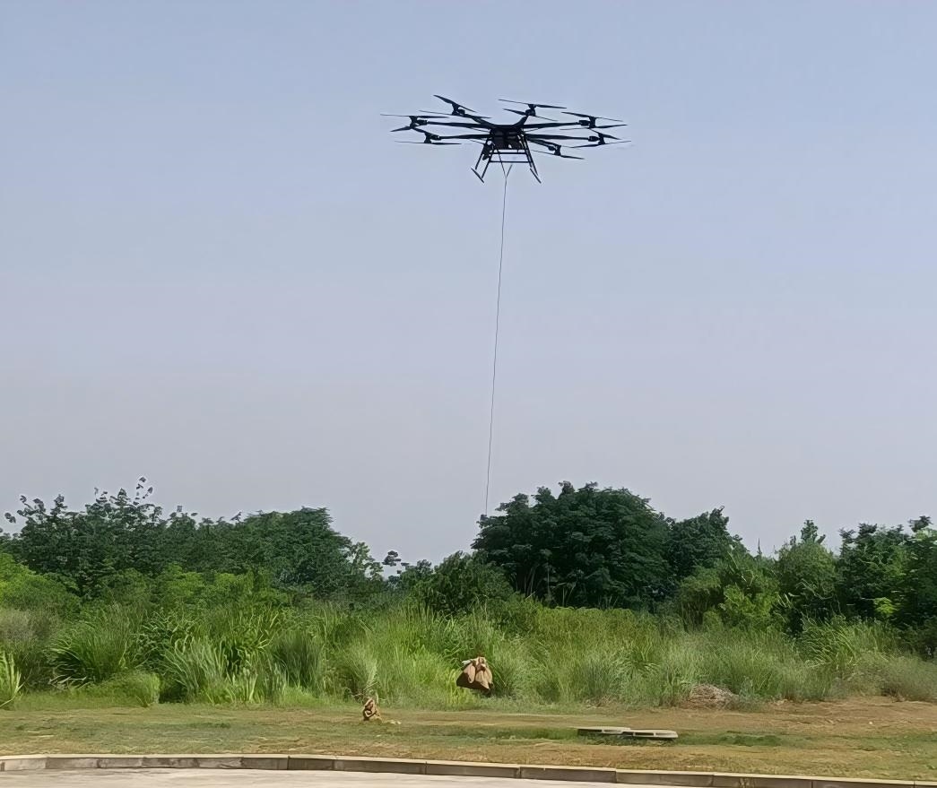 工程建材高空运输载重无人机